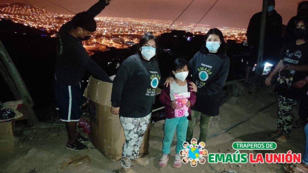 recolección de ropa usada en Mi Perú