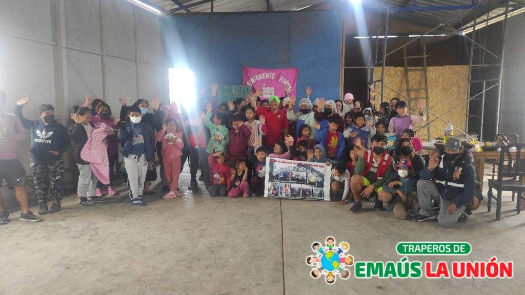 traperos de emaus en Cerro Azul