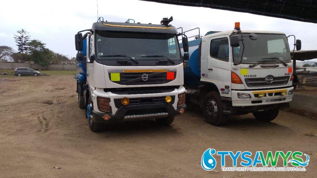 camion cisterna de agua potable en Gambeta