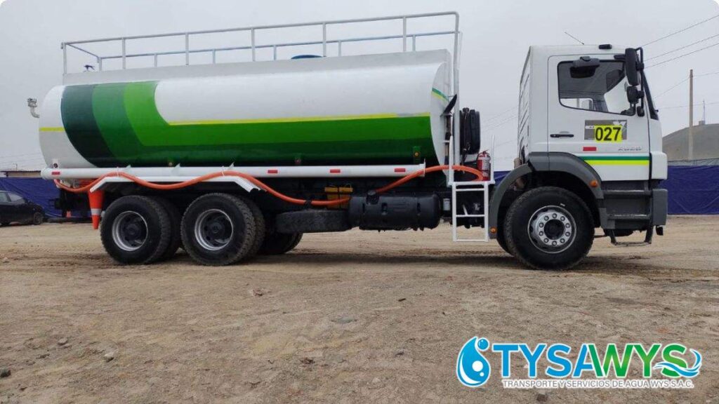 camiones de agua a domicilio en Santa Anita