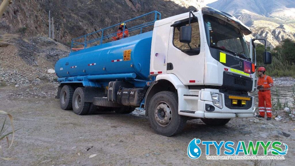 transporte de agua potable en Carmen de La Legua