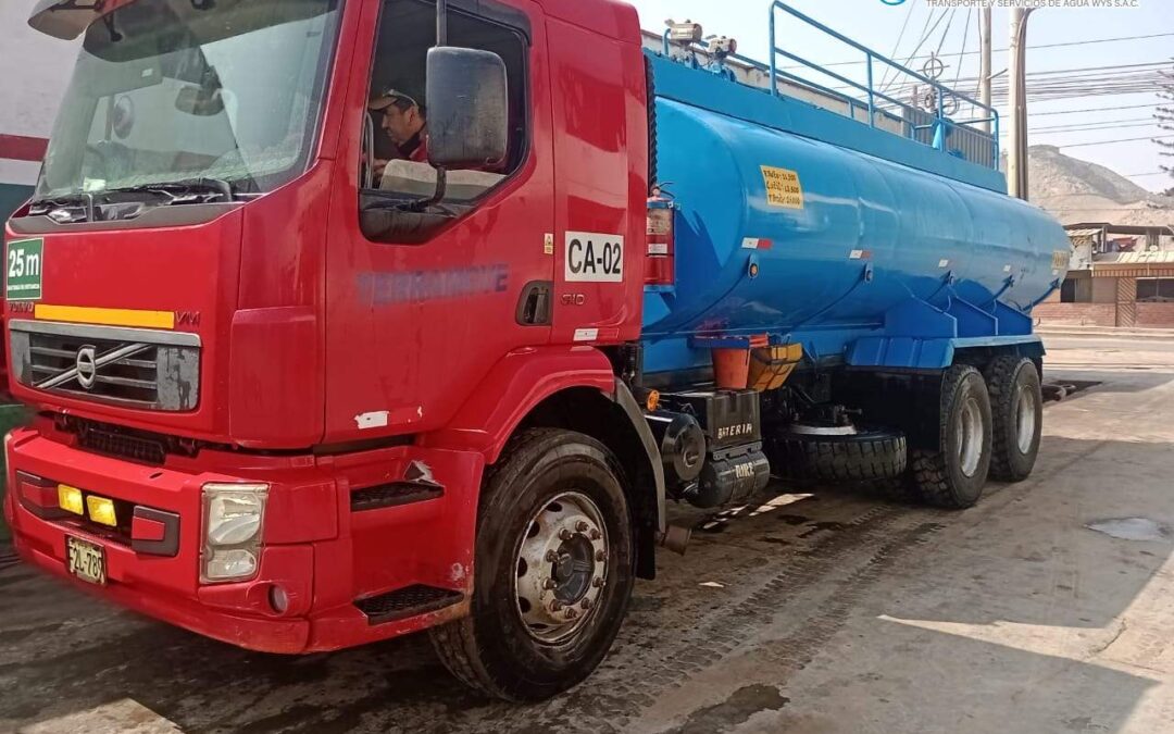 Servicio de Transporte de Agua Potable 24/7 para Hogares e Industrias